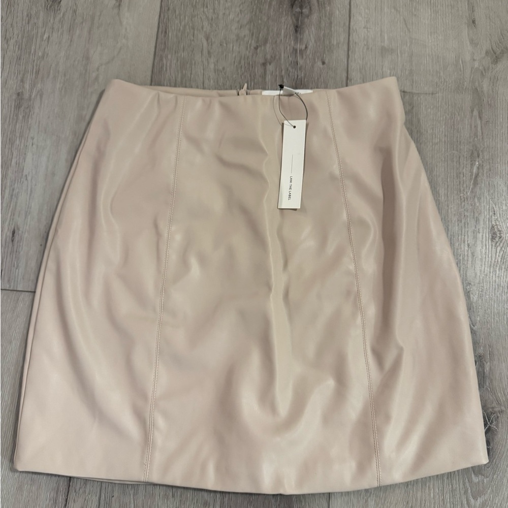 Lani the Label NWT Elegant Cream Skirt (Small)